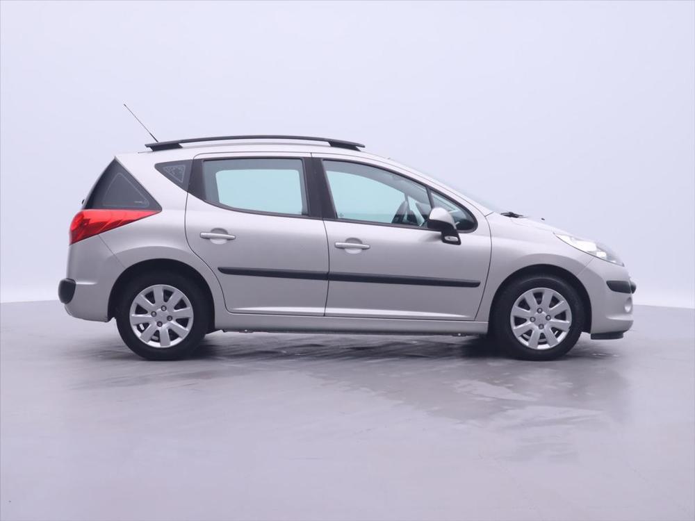 Peugeot 207 SW 1,4 VTi 70kW CZ Trendy