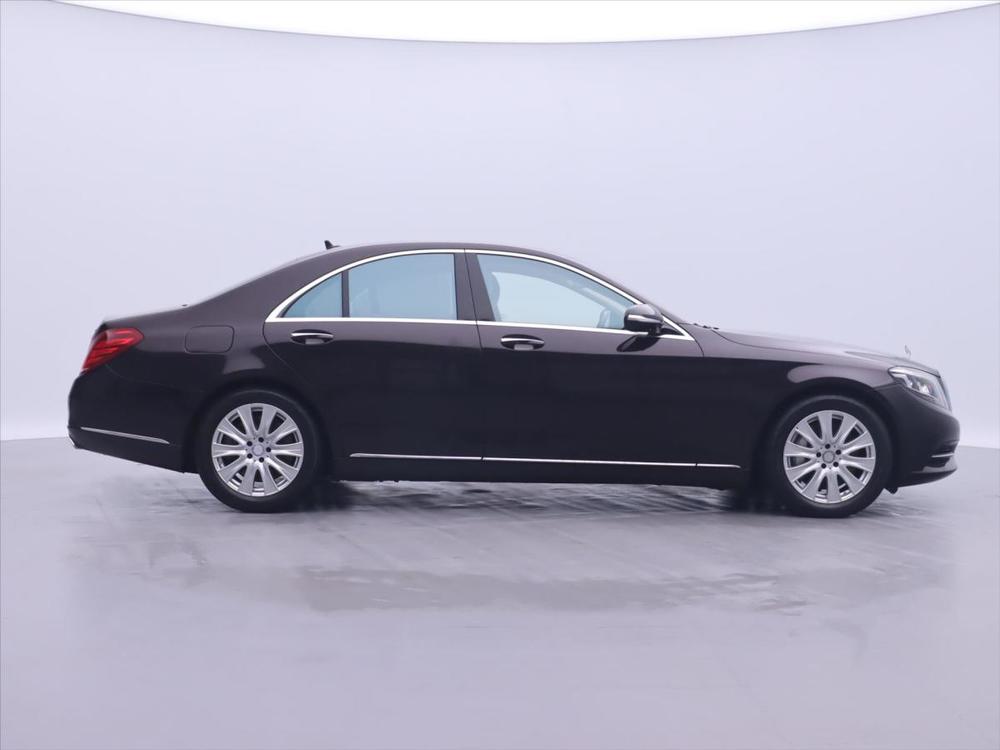 Mercedes-Benz S 4,7 S500 4Matic CZ 60