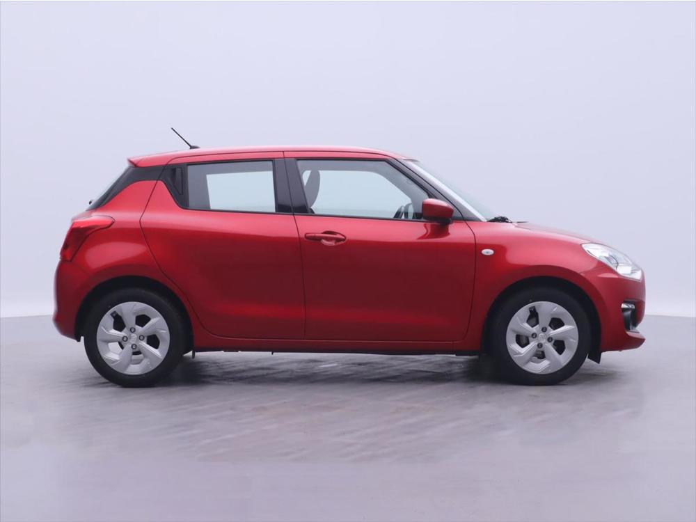 Suzuki Swift 1,2 DualJet 66kW Klima CZ 1.Ma