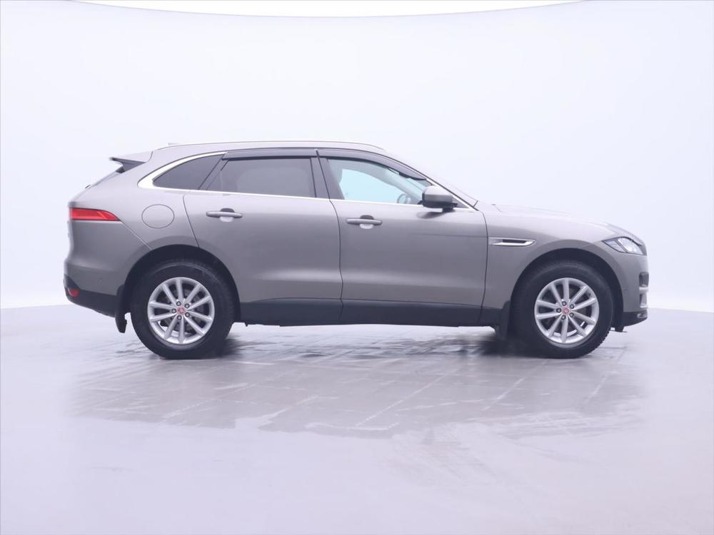 Jaguar F-Pace 3,0 30d 221kW AWD Prestige DPH