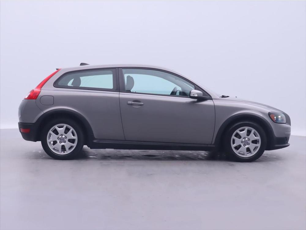 Volvo C30 2,0 i 107kW 96