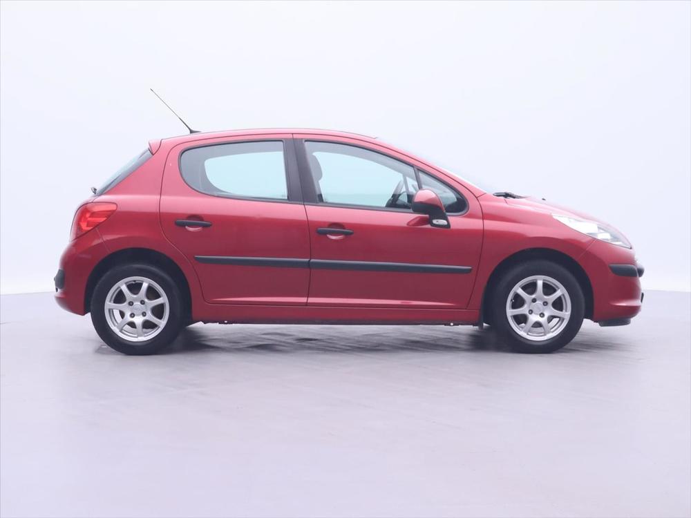 Peugeot 207 1,4 i 54 kW CZ