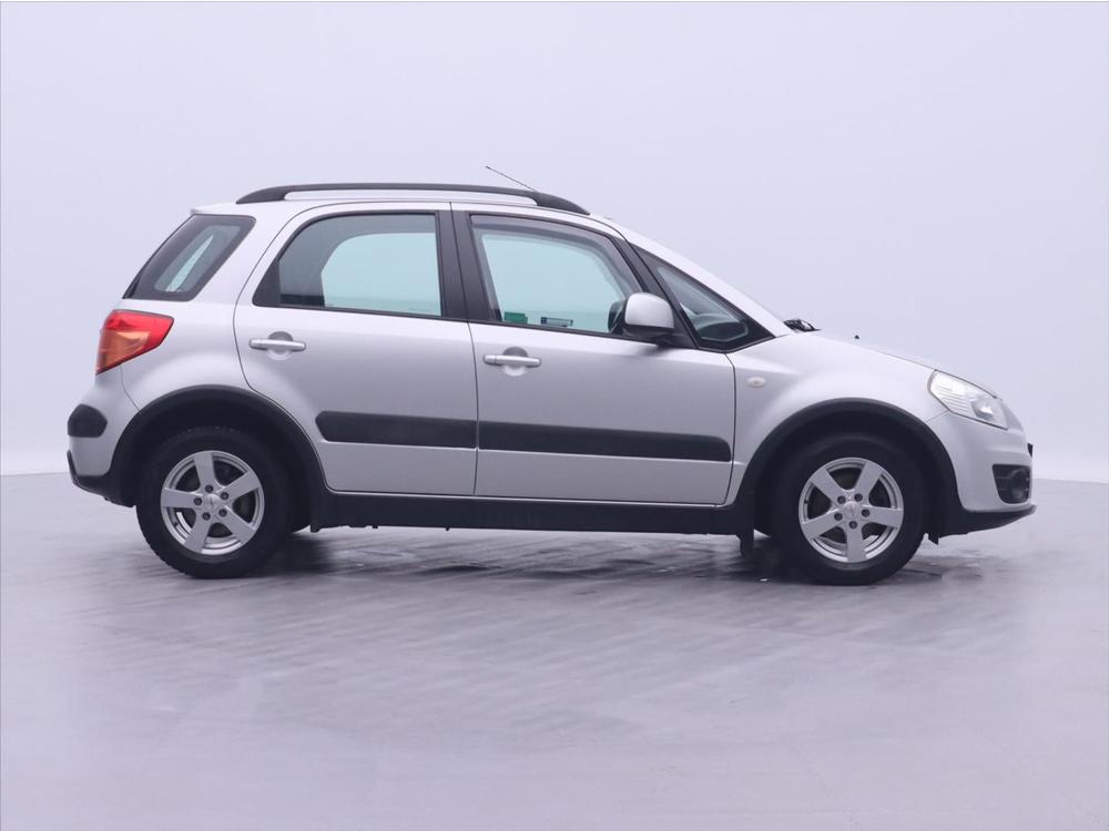 Suzuki SX4 1,5 VVT 82kW Klima CZ 1.Maj.