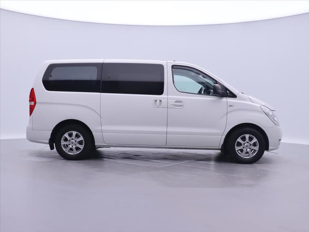 Hyundai H 1 2,5 CRDi 85kW Klima Navi 8Mst