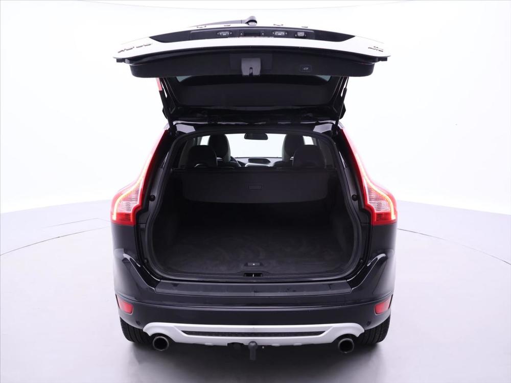 Volvo XC60 3,0 T6 210kW AWD R-Design Xeno