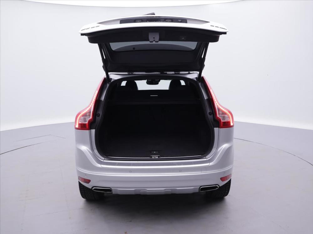 Volvo XC60 2,4 D4 AWD Aut. Summum DPH