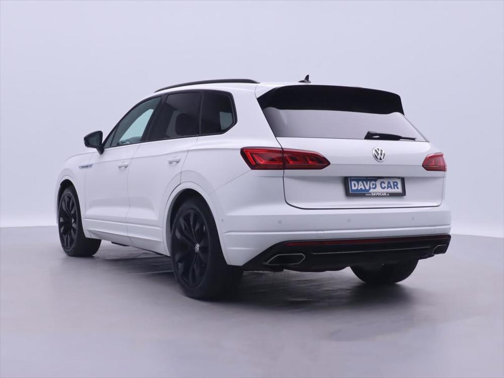 Volkswagen Touareg 4,0 V8 TDI R-Line Black DPH