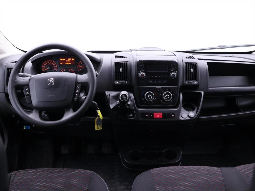 Peugeot Boxer 2,2 HDI 121kW Klima 7-Mst DPH