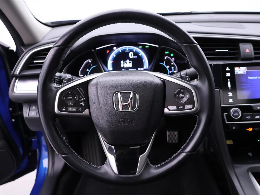 Honda Civic 1,5 VTEC CVT Executive 1.Maj