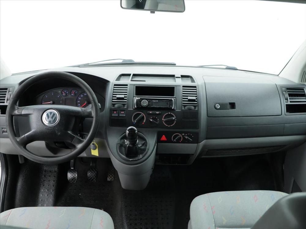 Volkswagen Transporter 2,5 TDI 96kW Long Klima Tan