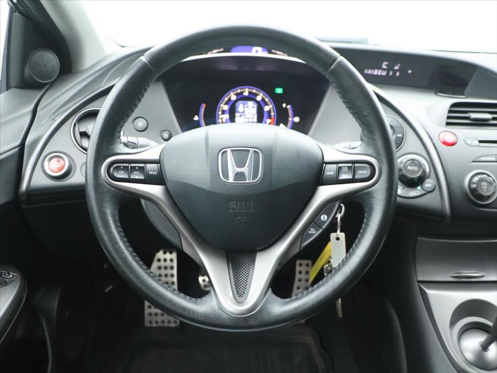 Honda Civic 1,8 i 103kW Sport CZ Aut.klima