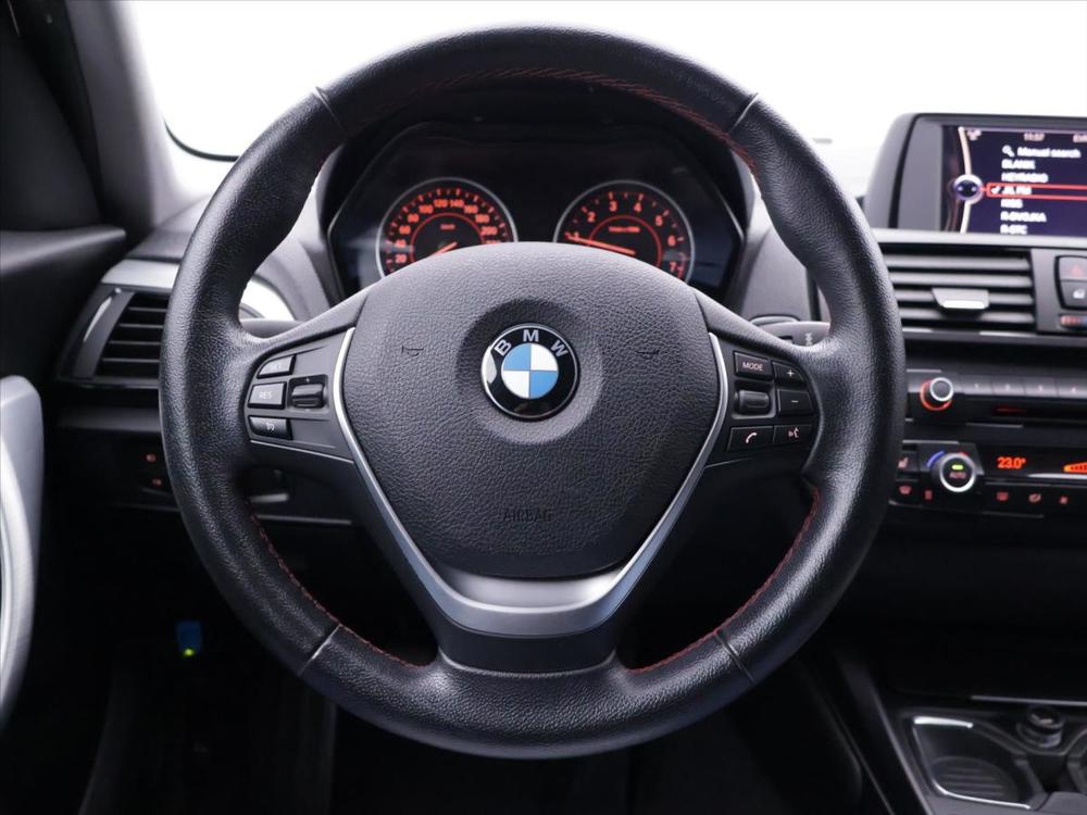 BMW 1 1,6 118i 125 kW Sport Line XE