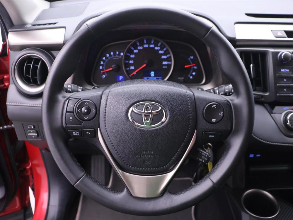 Toyota RAV4 2,0 VVT Active S Aut. AWD CZ