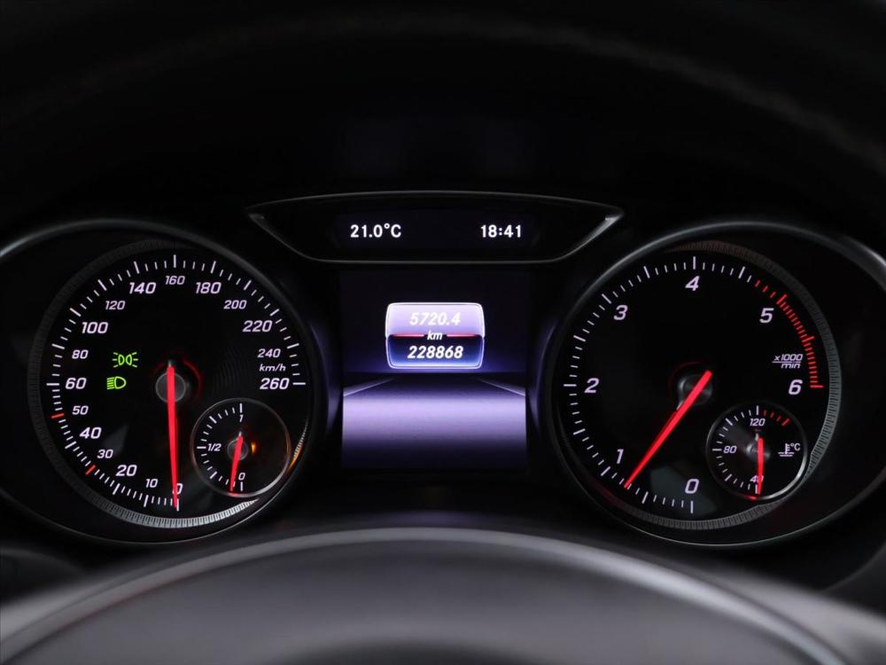 Mercedes-Benz CLA 2,1 200 CDI SB LED Navi Ke