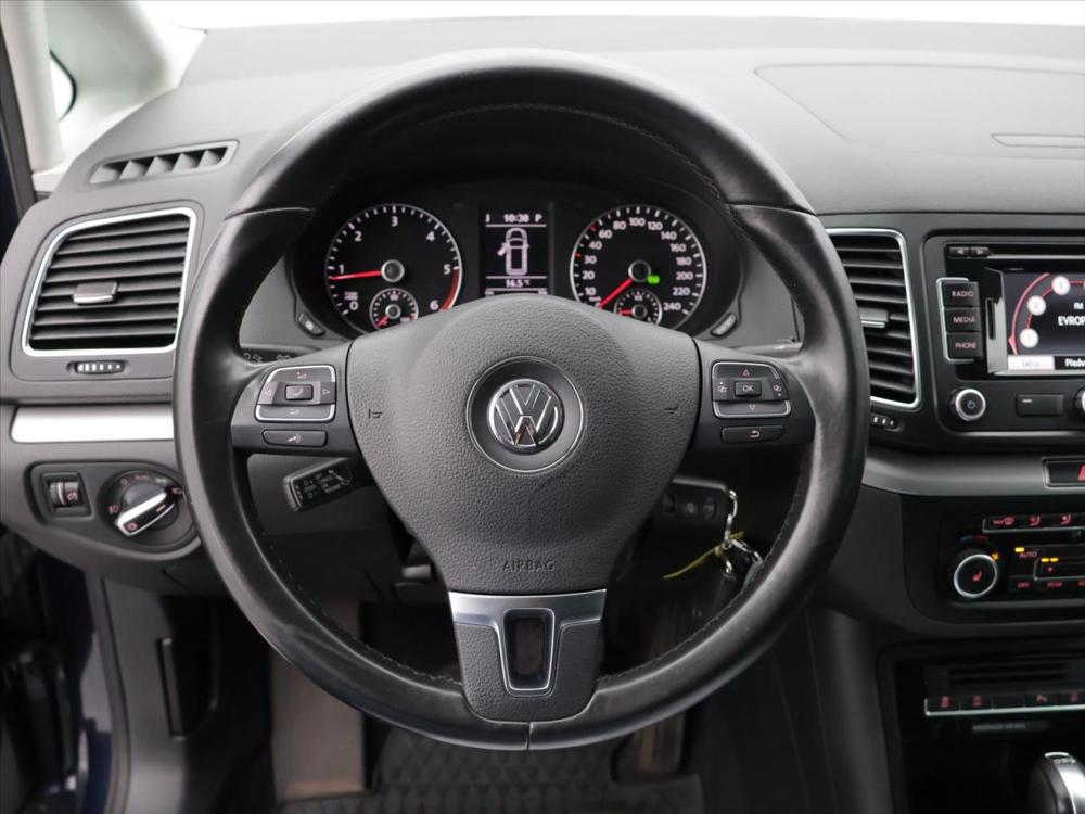 Volkswagen Sharan 2,0 TDI 125kW DSG 7-Mst Navi