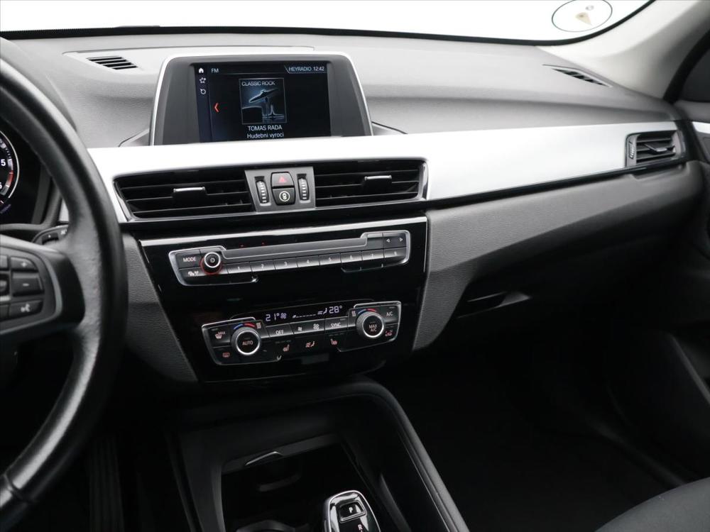 BMW X1 2,0 sDrive20d Advantage Navi