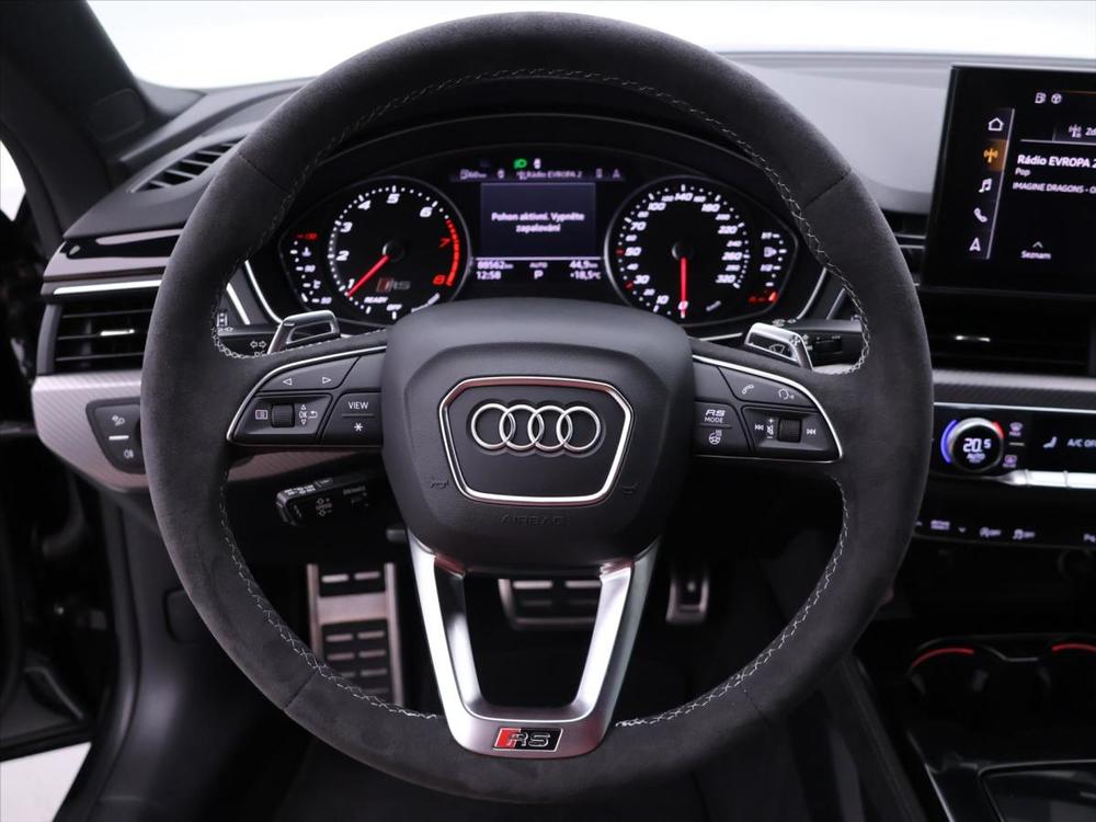 Audi RS5 3,0 V6 331kW quattro Black DPH