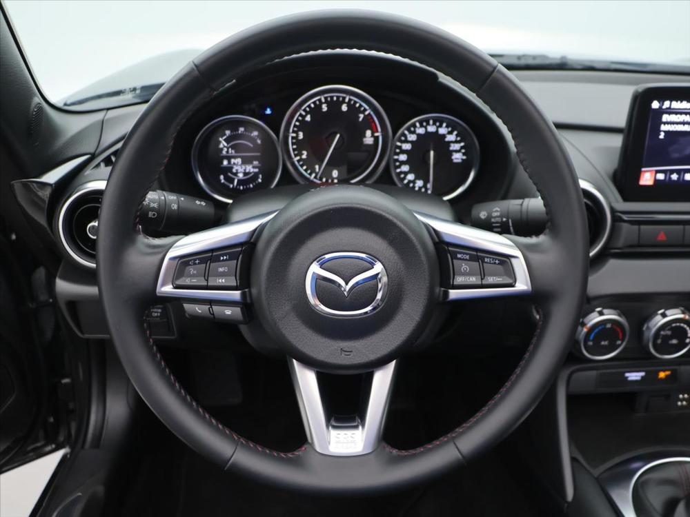 Mazda MX-5 2,0 Skyactiv-G184 Revolution