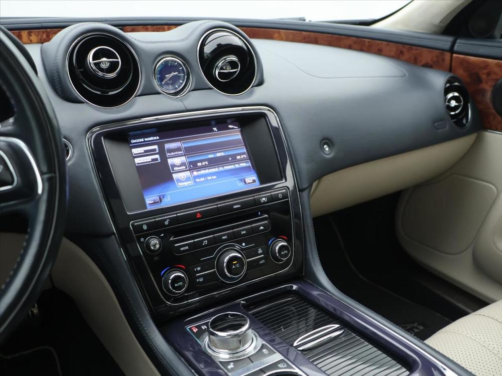 Jaguar XJ 3,0 V6 202kW Automat Luxury