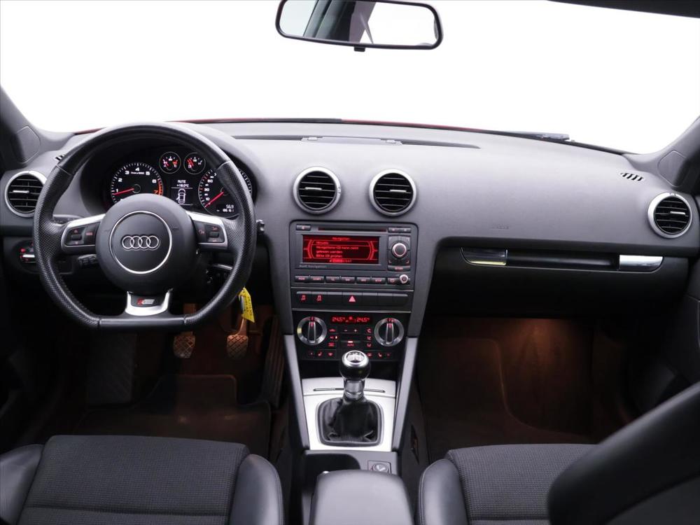 Audi A3 1,4 TFSI 92kW S-Line Xenon 1.M