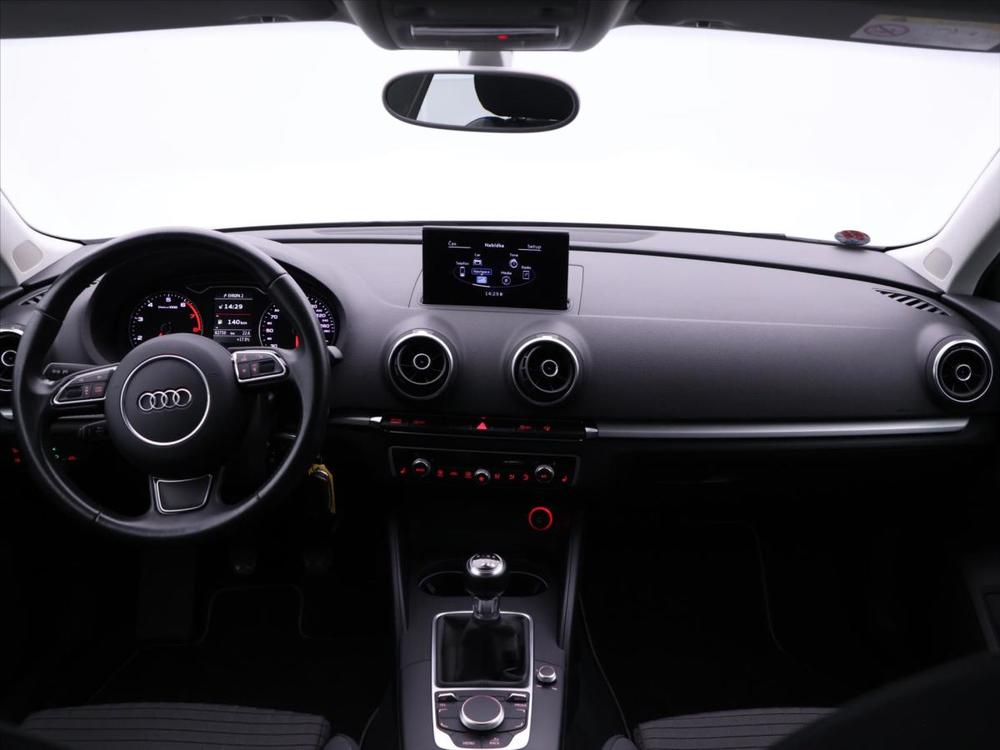 Audi A3 1,2 TFSI 81KW Ambition Serv.k.