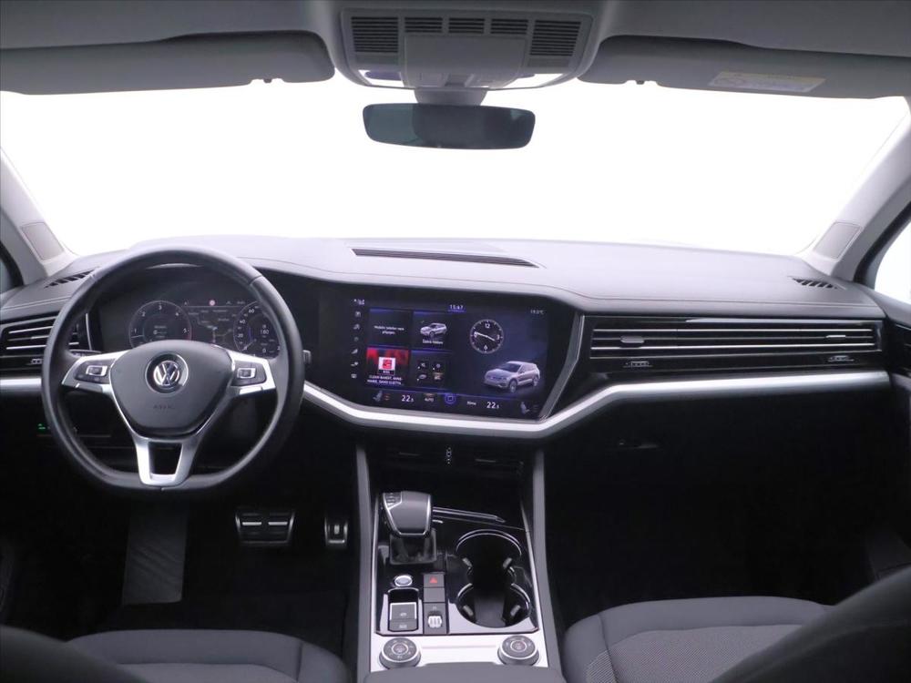 Volkswagen Touareg 3,0 TDI 170kW Tiptronic CZ DPH