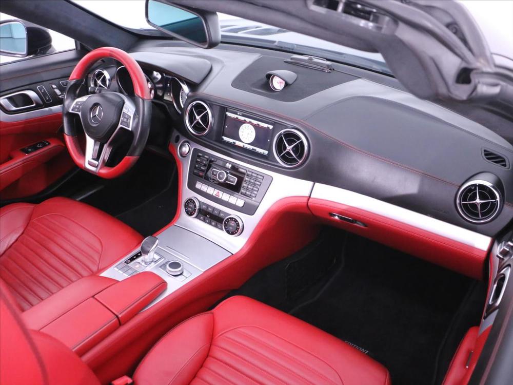 Mercedes-Benz SL 4,7 500 AMG 320kW Magic Sky