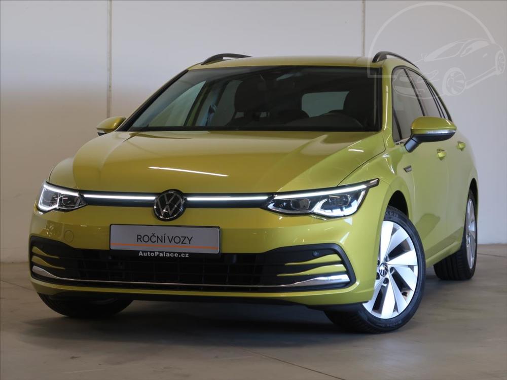 Prodm Volkswagen Golf 1,5 TSI110 kW Style SideAssist