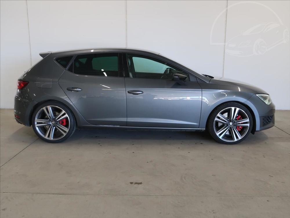 Seat Leon 2,0 TSI 290HP DSG Cupra 1.MAJ