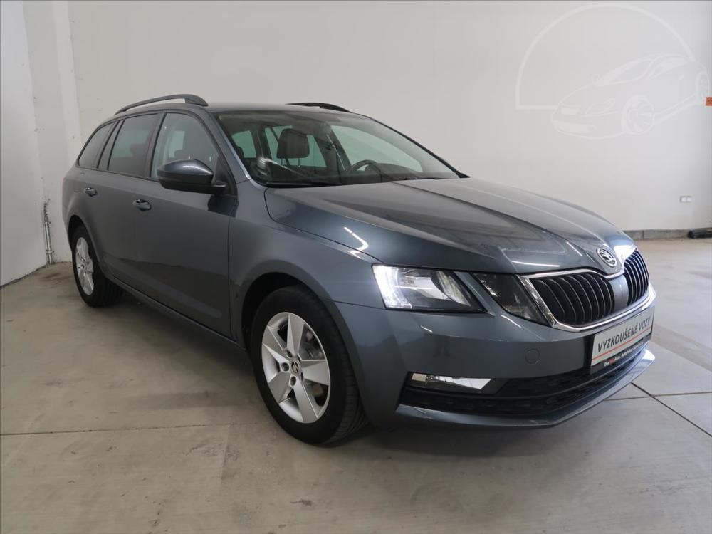 koda Octavia 1,6 TDI 85kW R 1.majitel DPH