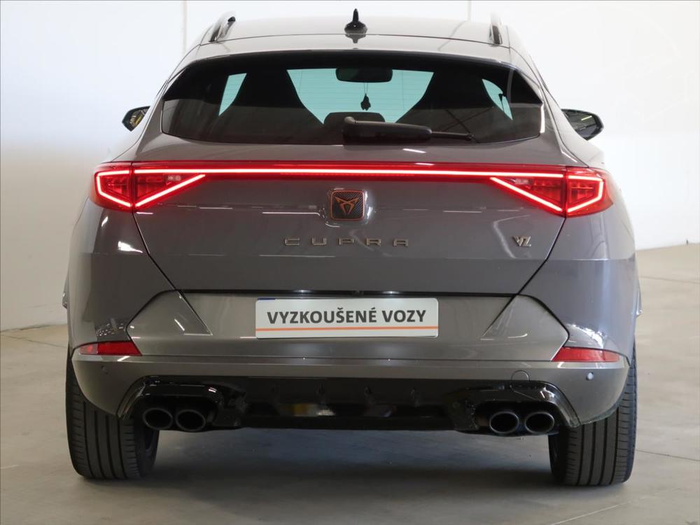 Cupra Formentor 2,0 TSI 228kW 360view 4x4 DSG