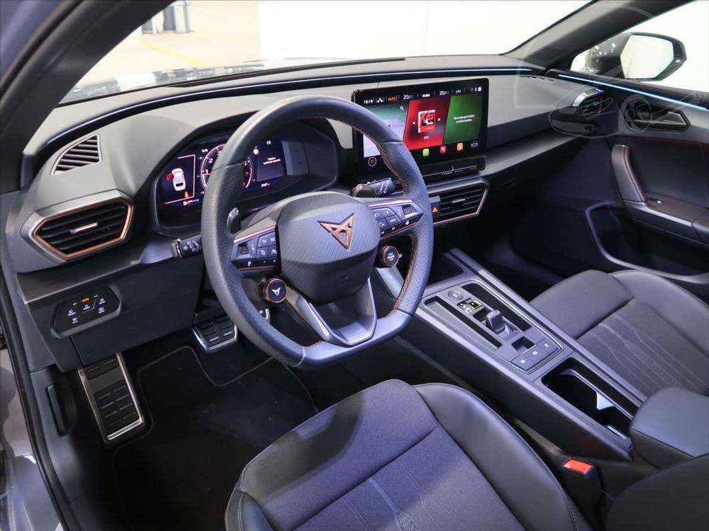 Cupra Leon 2,0 TSI 180 kW VZ DSG ST TOP