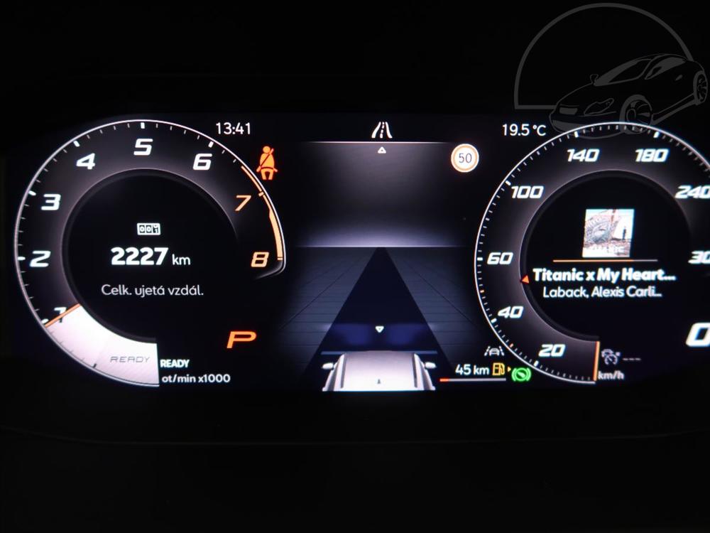 Cupra Leon 1,5 eTSI 110kW PANO MATRIX LED