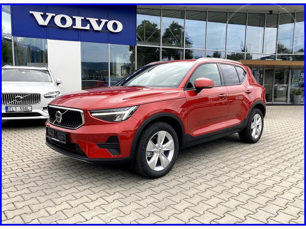 Prodm Volvo XC40 T2 FWD CORE 8 AT 130 PS MY24