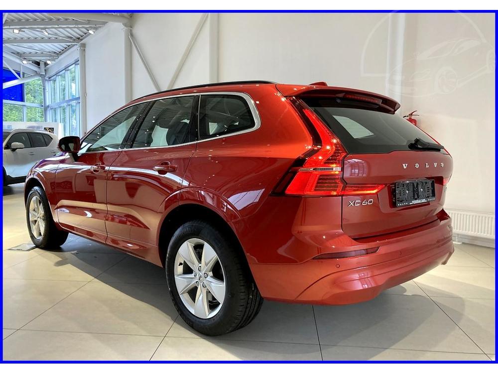 Volvo XC60 B5(T) AWD CORE MY25