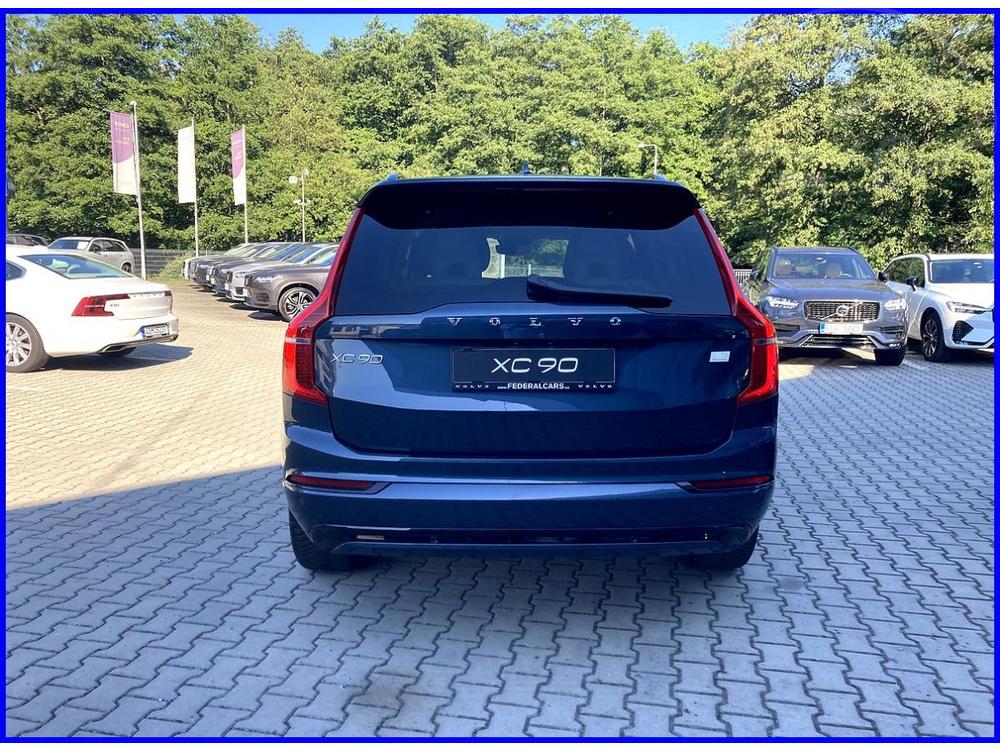 Volvo XC90 T8 AWD RECHARGE PLUS DARK 7S