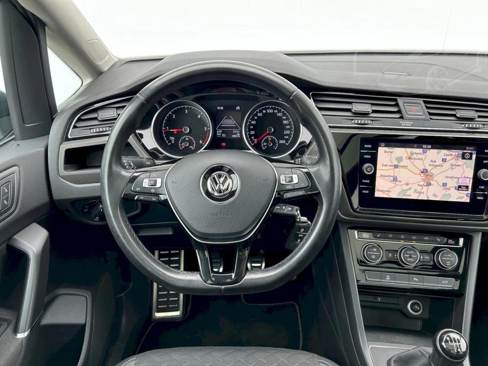 Volkswagen Touran 2,0 TDI 110kW Join, NAVI, Nez
