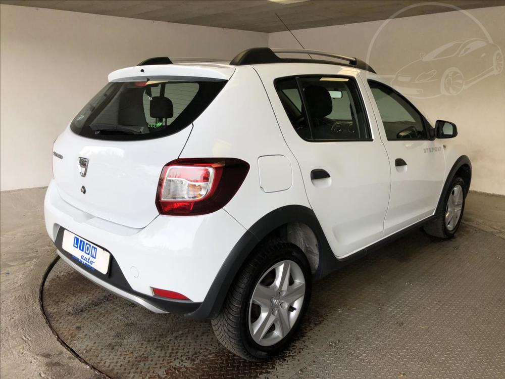 Dacia Sandero 0,9 TCe 90 k Stepway Arctica