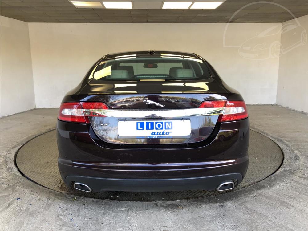 Jaguar XF 3,0 D 155kW Luxury Auto