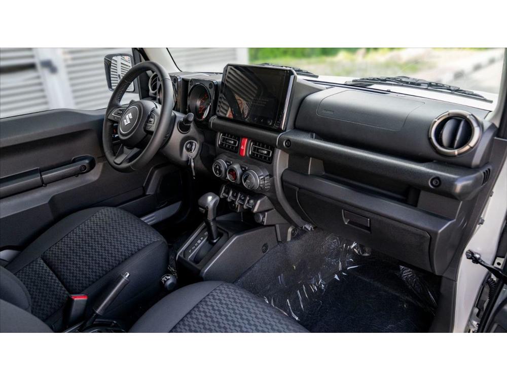 Suzuki Jimny 1,5 I 4WD 4- MSTA!!!!