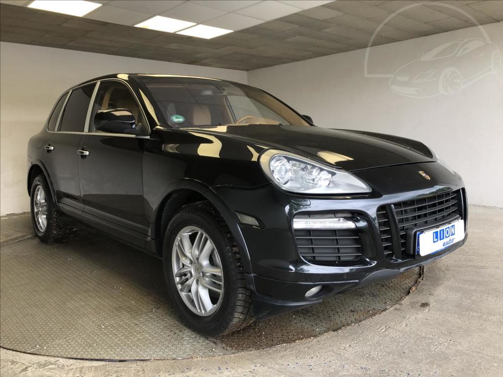 Prodm Porsche Cayenne 4,8 S FL