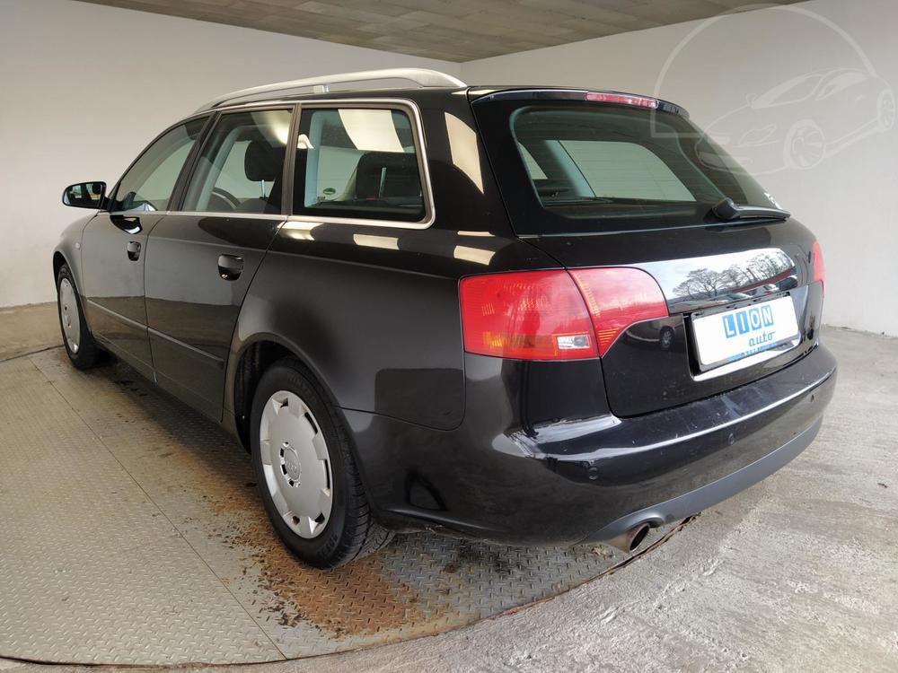 Audi A4 1,6 MPI