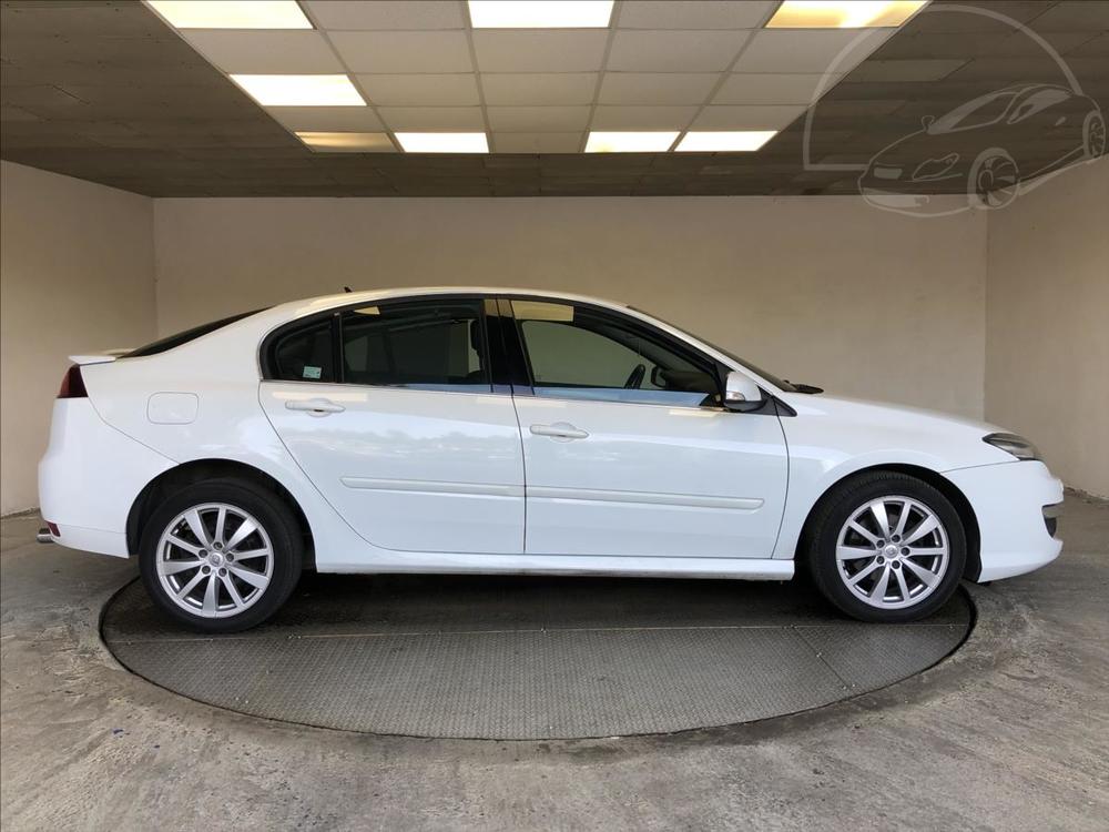 Renault Laguna 2,0 dCi  Black Edition