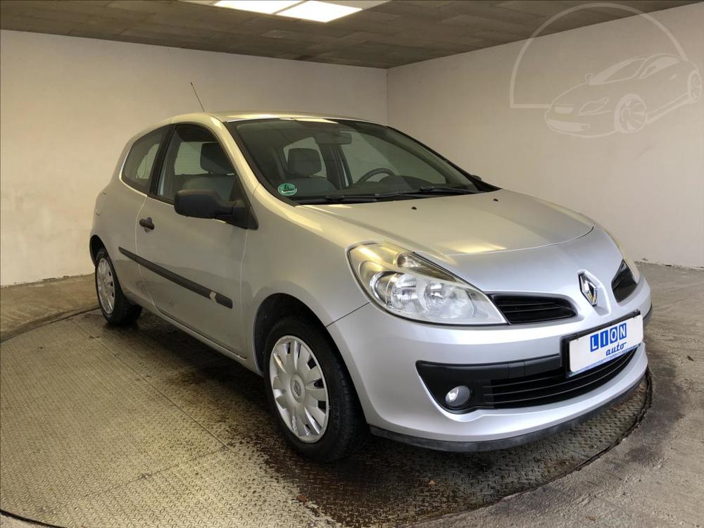 Prodm Renault Clio 1,6 RXE