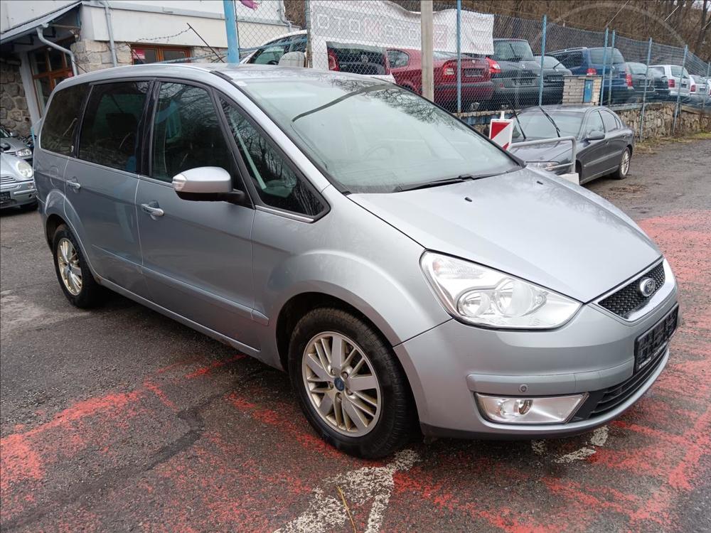 Ford Galaxy 2,0 TDCi GHIA