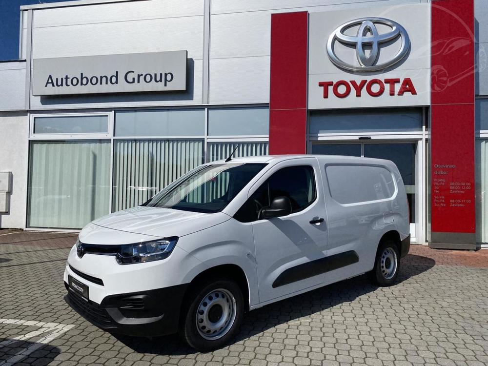 Prodm Toyota 1.5 D 6MT  LWB Active