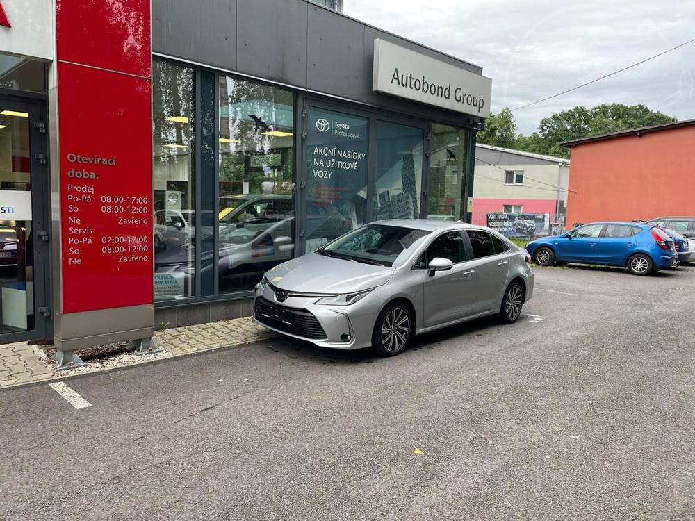 Prodm Toyota Corolla 1,5 6MT Comfort