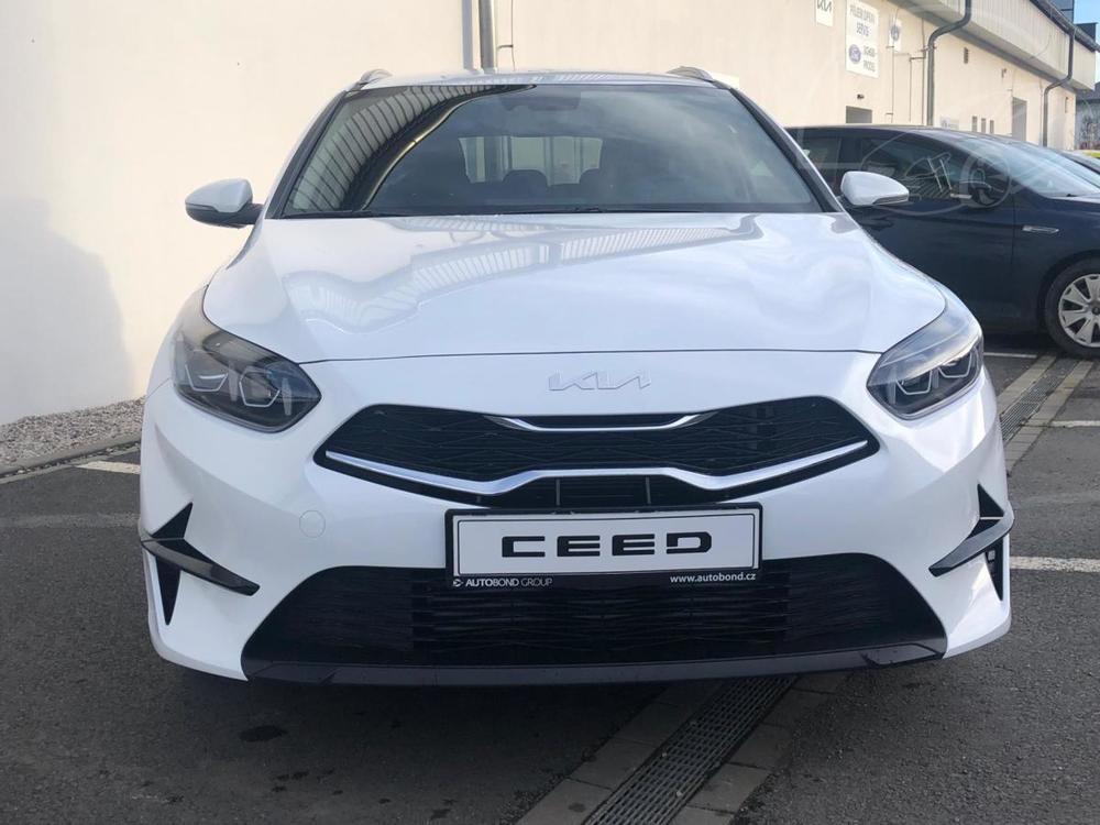 Kia Ceed 1.5 T-GDI GPF 7DCT automat TOP