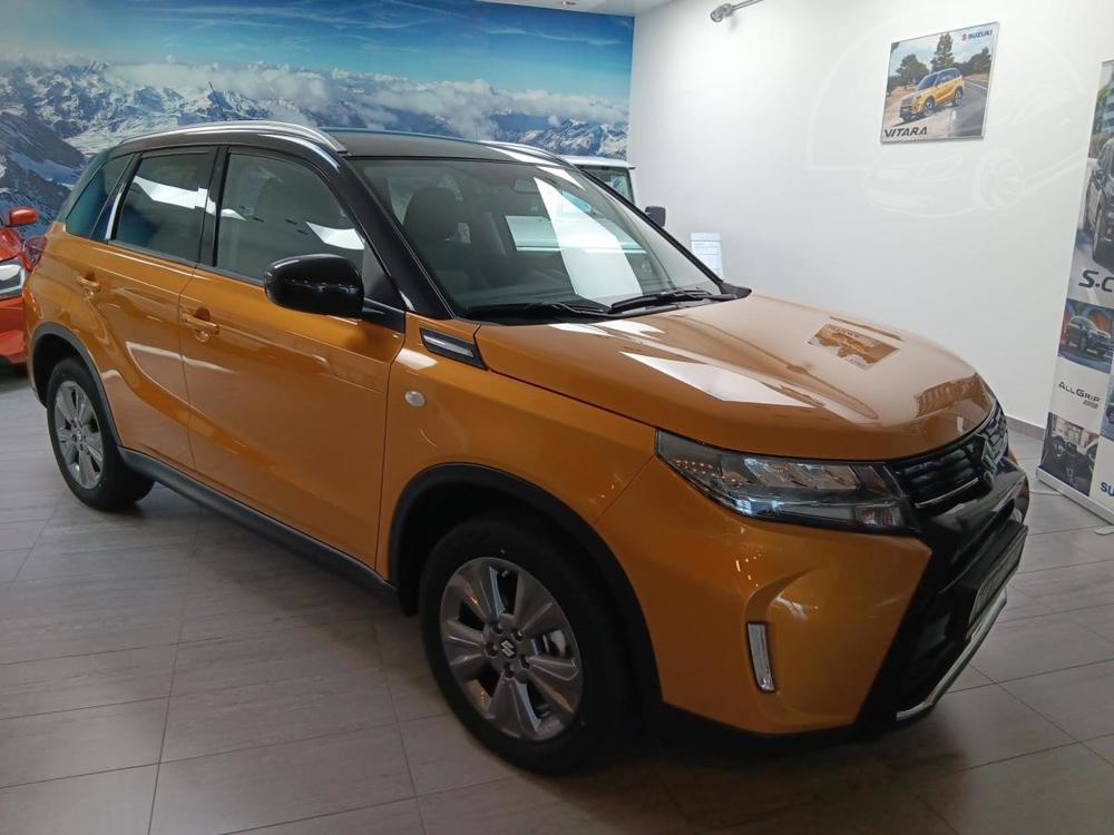 Suzuki Vitara PREMIUM 1,4 HYBRID M/T 4x4 MY2