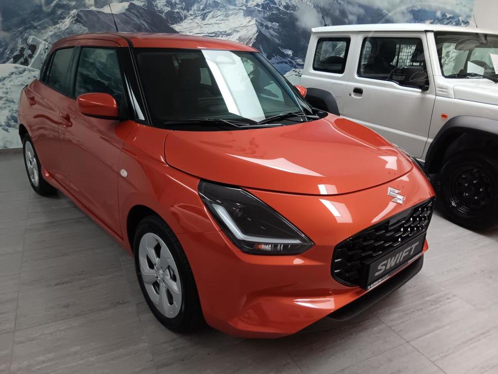 Suzuki Swift PREMIUM 1.2 HYBRID CVT 4x2 MY2